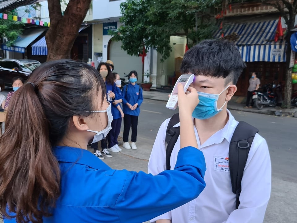 Cập nhật đề, đáp án thi tốt nghiệp THPT sáng nay ảnh 57