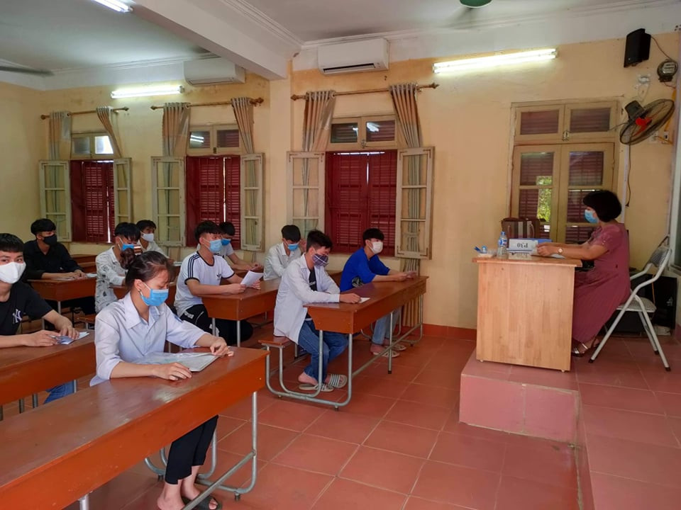 Gần 900.000 sỹ tử chính thức vượt vũ môn: Cập nhật giải đề môn Ngữ Văn THPT ảnh 53