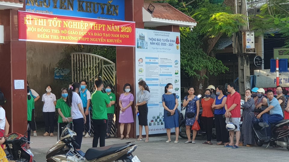 Gần 900.000 sỹ tử chính thức vượt vũ môn: Cập nhật giải đề môn Ngữ Văn THPT ảnh 67