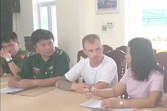 Bắt đối tượng người Nga bị Interpol truy nã ảnh 1