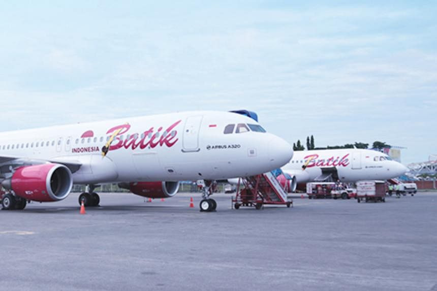 Một máy bay của Batik Air di chuyển vô định khi cả 2 phi công ngủ gật.