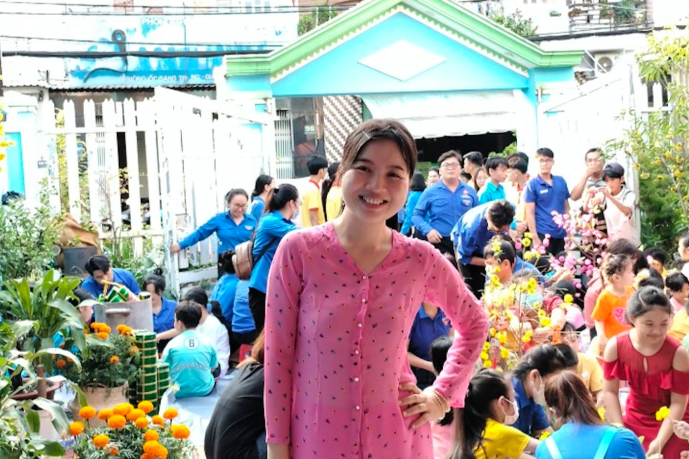 Chị Hồng tổ chức nhiều chương trình vui chơi cho con em công nhân, người ở trọ vào các dịp lễ, tết (Ảnh: NVCC). Chị Hồng tổ chức nhiều chương trình vui chơi cho con em công nhân, người ở trọ vào các dịp lễ, tết (Ảnh: NVCC).