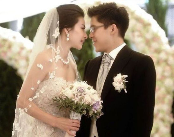 Tiết lộ những đám cưới xa hoa ở làng giải trí Hoa ngữ ảnh 8