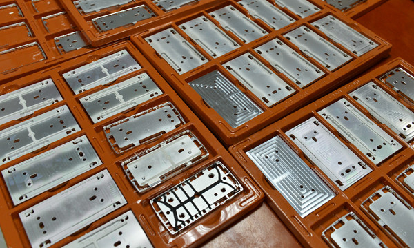 [ẢNH] Bên trong nhà máy sản xuất Bphone ảnh 3