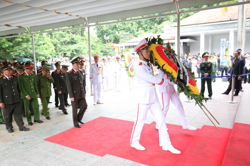 Lễ viếng Chủ tịch nước Trần Đại Quang ảnh 36