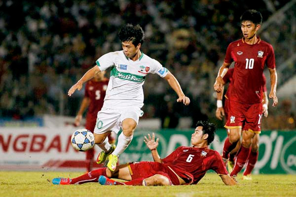 Công Phượng lập cú đúp, U19 HAGL lên ngôi vô địch ảnh 1