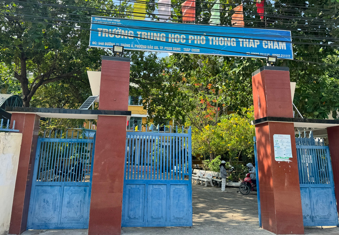 Giám đốc Sở GD&ĐT Ninh Thuận đề nghị xử lý kỷ luật hành ông Trần Đình Toản. Ảnh: L.H. Giám đốc Sở GD&ĐT Ninh Thuận đề nghị xử lý kỷ luật hành ông Trần Đình Toản. Ảnh: L.H.