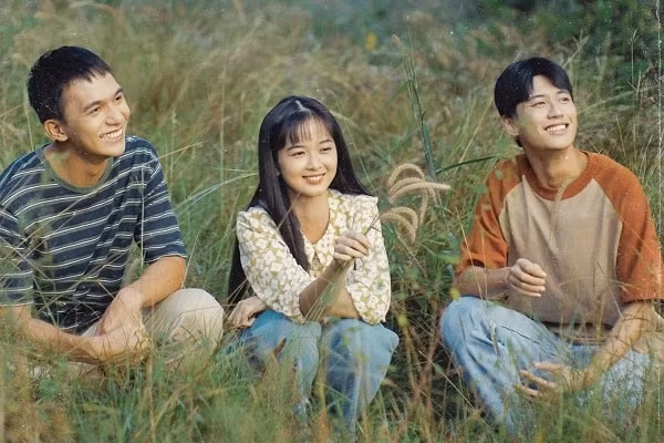 Phim Việt có thể bị đánh bại trên sân nhà vì khán giả có xu hướng chọn phim nước ngoài và bỏ qua phim Việt.