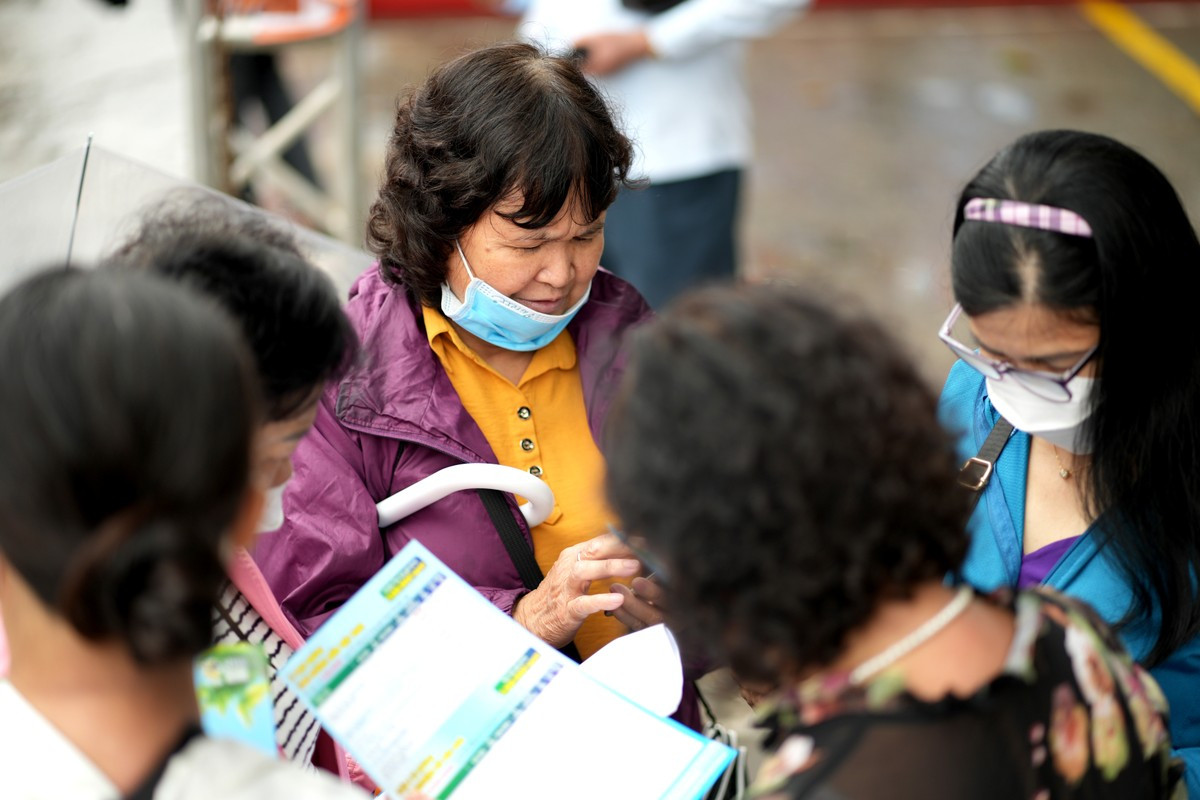 Hội chợ Du lịch quốc tế Việt Nam luôn thu hút đông đảo sự tham gia của người dân. Hội chợ Du lịch quốc tế Việt Nam luôn thu hút đông đảo sự tham gia của người dân.