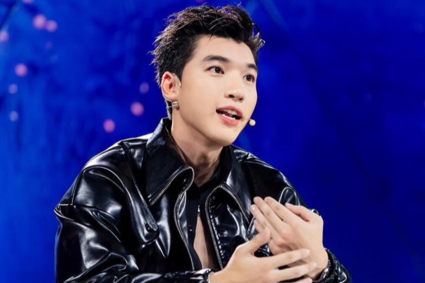 Rapper Double2T, Hieuthuhai, Rhyder đối đầu trong hạng mục Gương mặt trẻ ấn tượng lĩnh vực nghệ thuật. Rapper Double2T, Hieuthuhai, Rhyder đối đầu trong hạng mục Gương mặt trẻ ấn tượng lĩnh vực nghệ thuật.