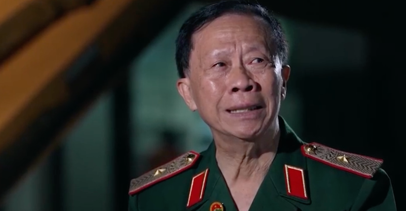 Thiếu tướng Hồ Sỹ Hậu - nguyên kỹ sư khảo sát, thiết kế đường ống xăng dầu Trường Sơn. Thiếu tướng Hồ Sỹ Hậu - nguyên kỹ sư khảo sát, thiết kế đường ống xăng dầu Trường Sơn.