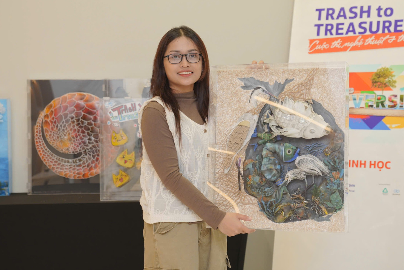 Các thí sinh và tác phẩm đạt giải Khuyến khích. Các thí sinh và tác phẩm đạt giải Khuyến khích.