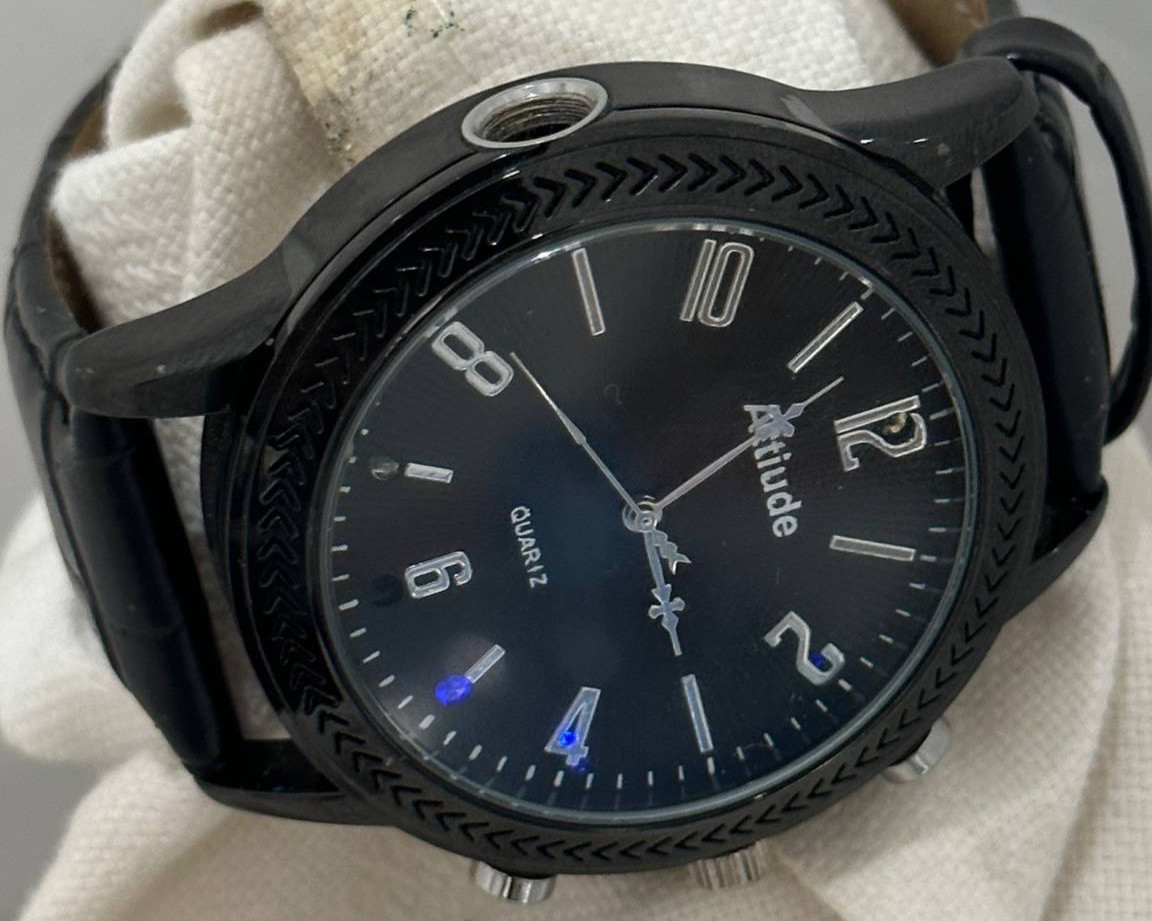 Thiết bị quay lén ngày càng được ngụy trang tinh vi, khó phát hiện. Thiết bị quay lén ngày càng được ngụy trang tinh vi, khó phát hiện.