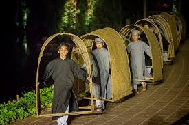 Thể chế, chính sách đủ sức hấp dẫn thu hút nguồn lực xã hội hóa khiến nhiều doanh nghiệp, đơn vị tư nhân chưa hào hứng đầu tư vào lĩnh vực văn hóa. Thể chế, chính sách đủ sức hấp dẫn thu hút nguồn lực xã hội hóa khiến nhiều doanh nghiệp, đơn vị tư nhân chưa hào hứng đầu tư vào lĩnh vực văn hóa.