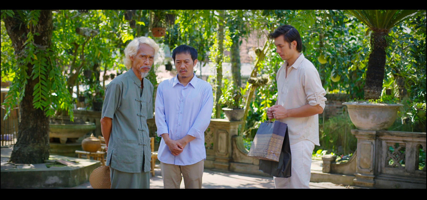 Bộ phim có tỷ suất người xem thấp hơn nhiều phim chiếu cùng thời điểm.