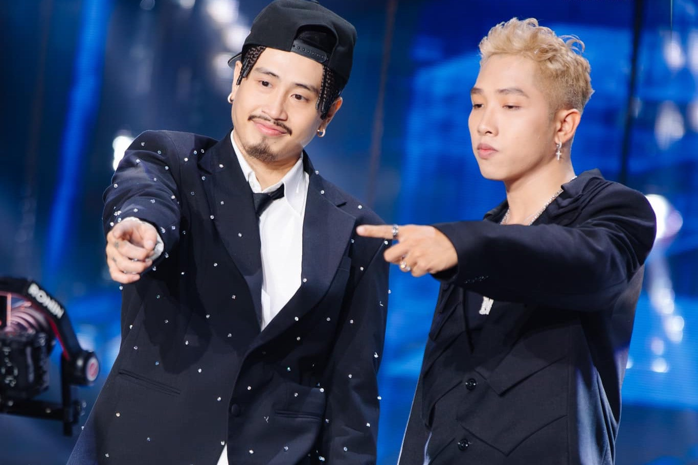 Rap Việt mùa 4 cố gắng làm mới nhưng không đạt hiệu quả kỳ vọng. Rap Việt mùa 4 cố gắng làm mới nhưng không đạt hiệu quả kỳ vọng.