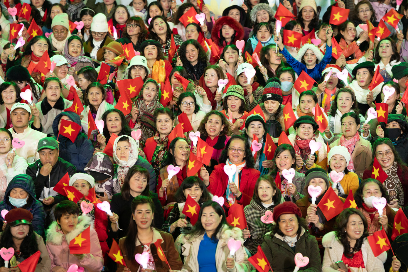 Chương trình thu hút hàng vạn người tham dự, thưởng thức.