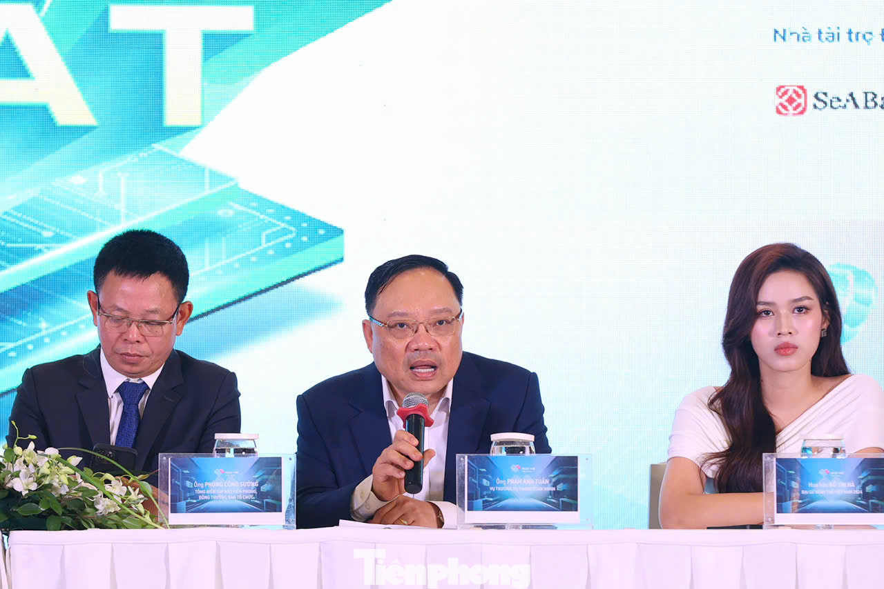 Ông Phạm Anh Tuấn thông tin về kết quả thực hiện Quyết định số 2345/QĐ-NHNN.