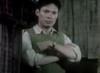 Tiểu đoàn Phương trong Hoa ban đỏ do NSND Trần Lực đảm nhiệm. Đó là chiến sĩ có nhiều thành tích trong chiến đấu, từng được ra nước ngoài tập huấn. Phương yêu một văn công nhưng người này sau đó thay lòng, không dám gửi gắm cuộc đời cho anh lính ngày ngày đối diện sinh tử. Nhân vật Phương ra trận với tinh thần hồn nhiên, vô tư, giống nhiều thanh niên thời ấy.