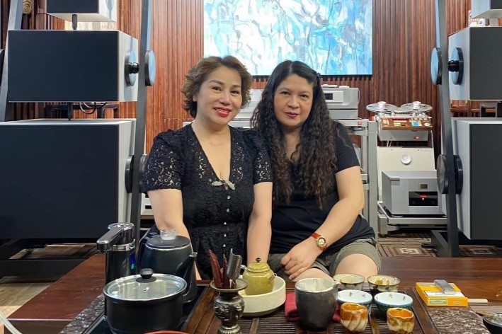 Tình bạn ít người biết của nghệ sĩ Kim Tiến và á hậu Thu Mai ảnh 2 Tình bạn ít người biết của nghệ sĩ Kim Tiến và á hậu Thu Mai ảnh 2