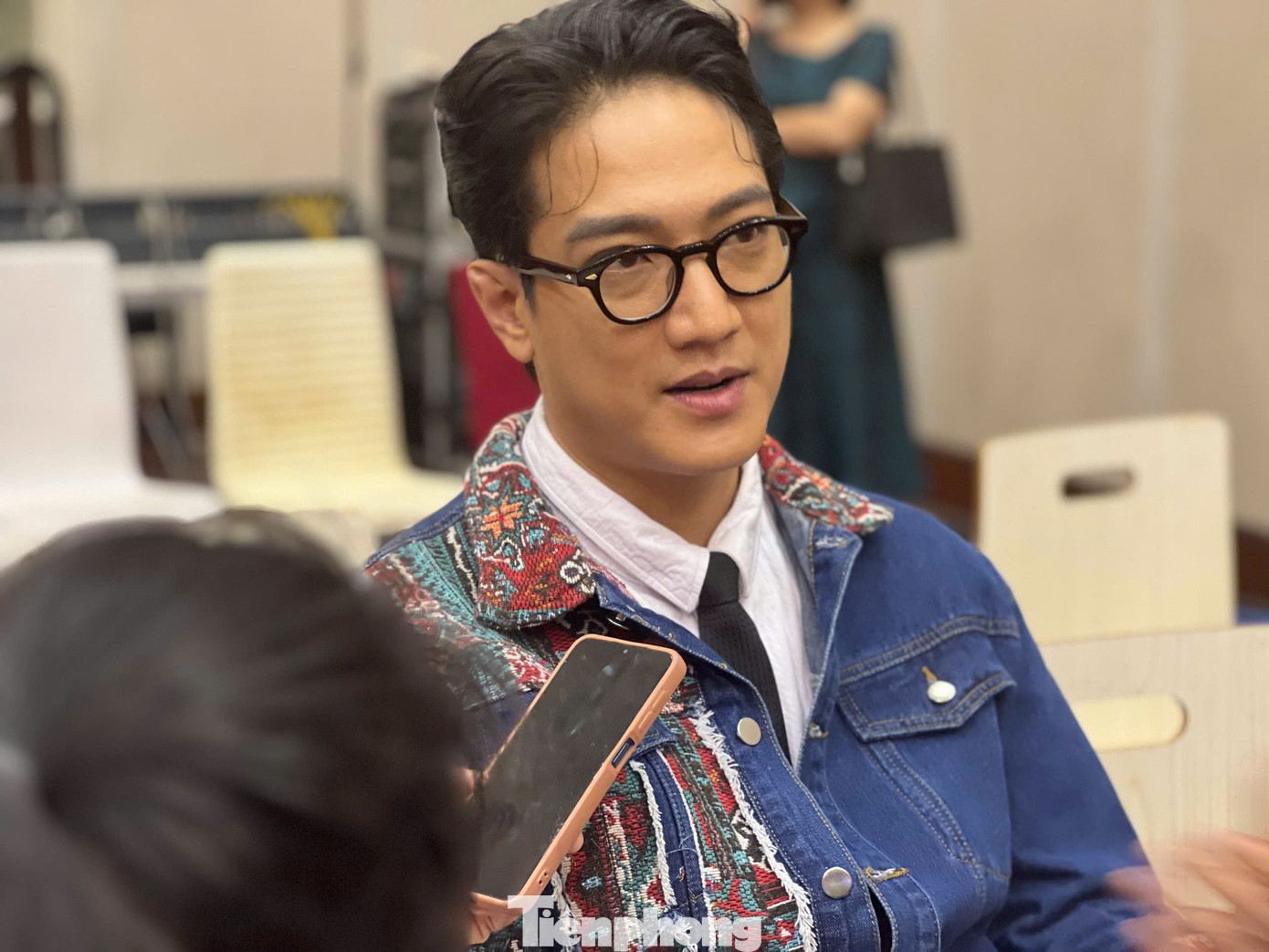 Diễn viên Chí Nhân chia sẻ về vai diễn của mình trong Không thời gian.