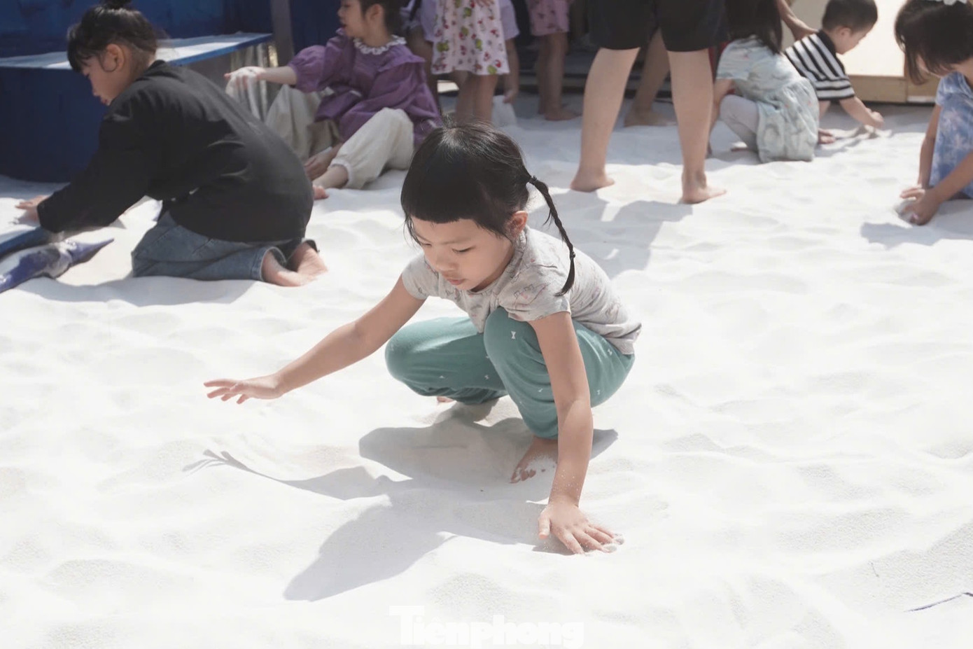 Với thiết kế này, Hành lang thơ ngây sẽ trở thành không gian để kết nối trẻ em và người lớn. Đây sẽ là nơi lớp lớp những thế hệ đều có cơ hội để chơi, để học hỏi, để trò chuyện và tương tác.