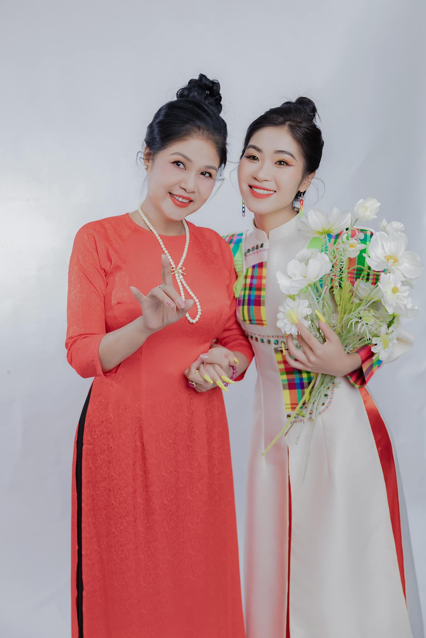 NSND Thanh Ngoan lần đầu ra mắt sản phẩm âm nhạc có sự kết hợp giữa xẩm, hát văn, chèo và nhạc điện tử.