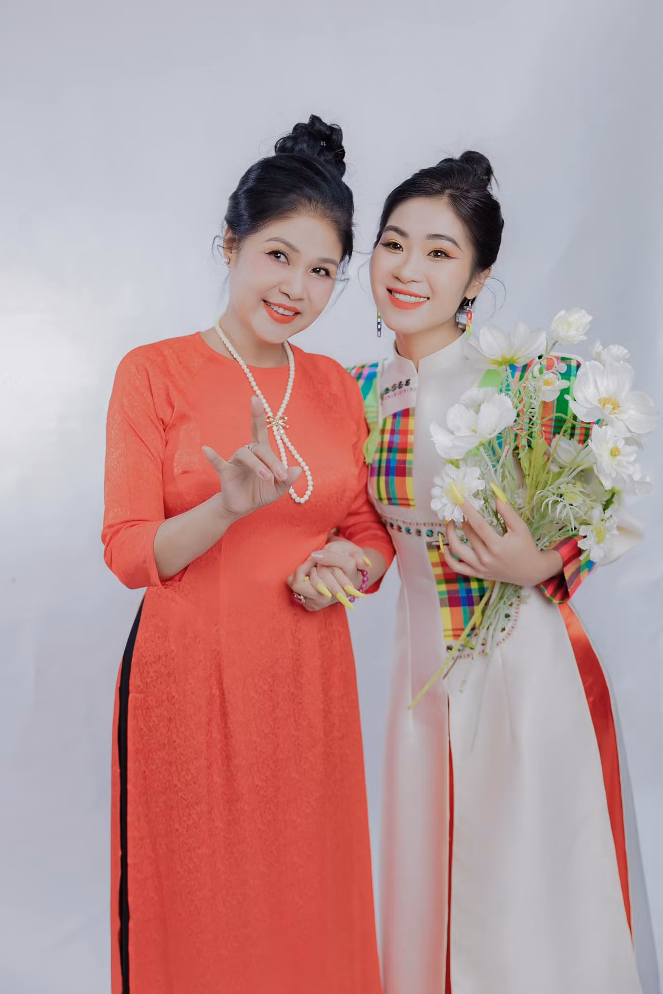 NSND Thanh Ngoan lần đầu ra mắt sản phẩm âm nhạc có sự kết hợp giữa xẩm, hát văn, chèo và nhạc điện tử.