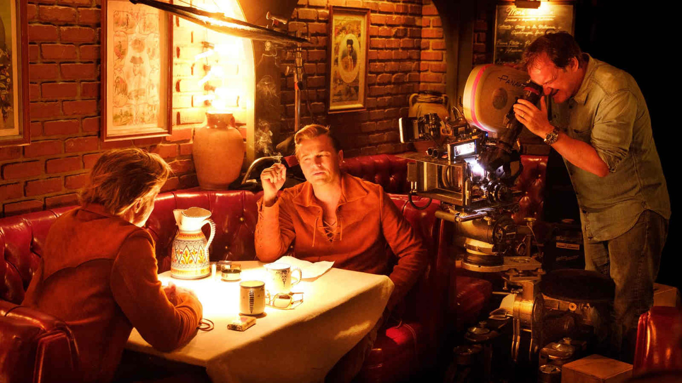 Nhiều phim quốc tế vẫn được quay bằng phim nhựa. Nhiều phim quốc tế vẫn được quay bằng phim nhựa.