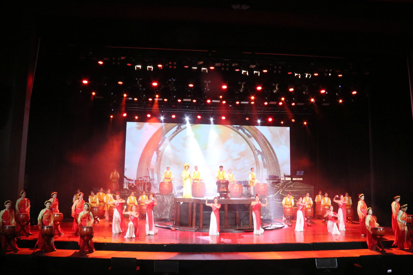 Một số tiết mục trong Lễ khai mạc Liên hoan Ca, Múa, Nhạc toàn quốc 2024 - đợt 1.