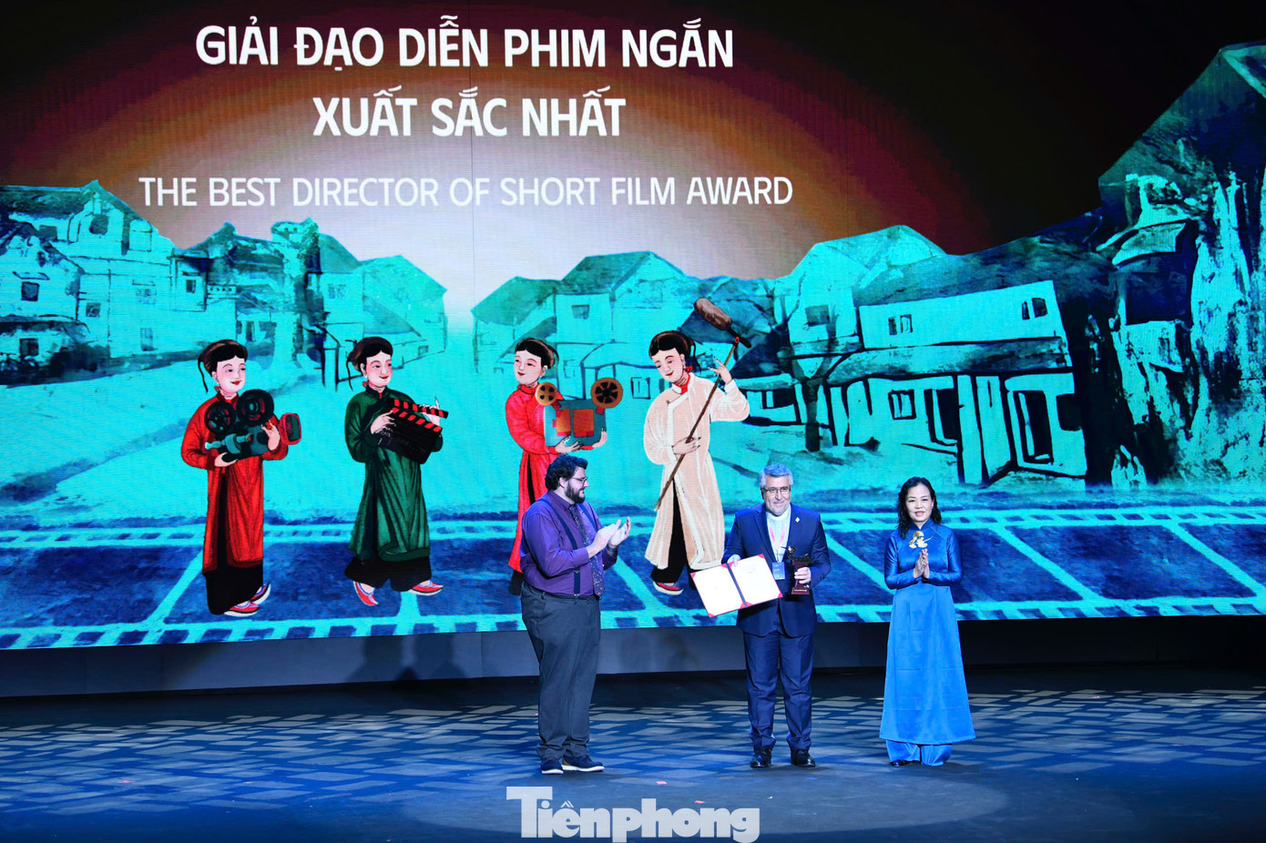 Tại Lễ bế mạc và trao giải, những hạng mục Phim ngắn xuất sắc nhất, Giải thưởng của ban giám khảo cho phim dài, Giải thưởng của ban giám khảo cho phim ngắn, Đạo diễn phim ngắn xuất sắc nhất... đã được trao cho những nhà làm phim, diễn viên xuất sắc.