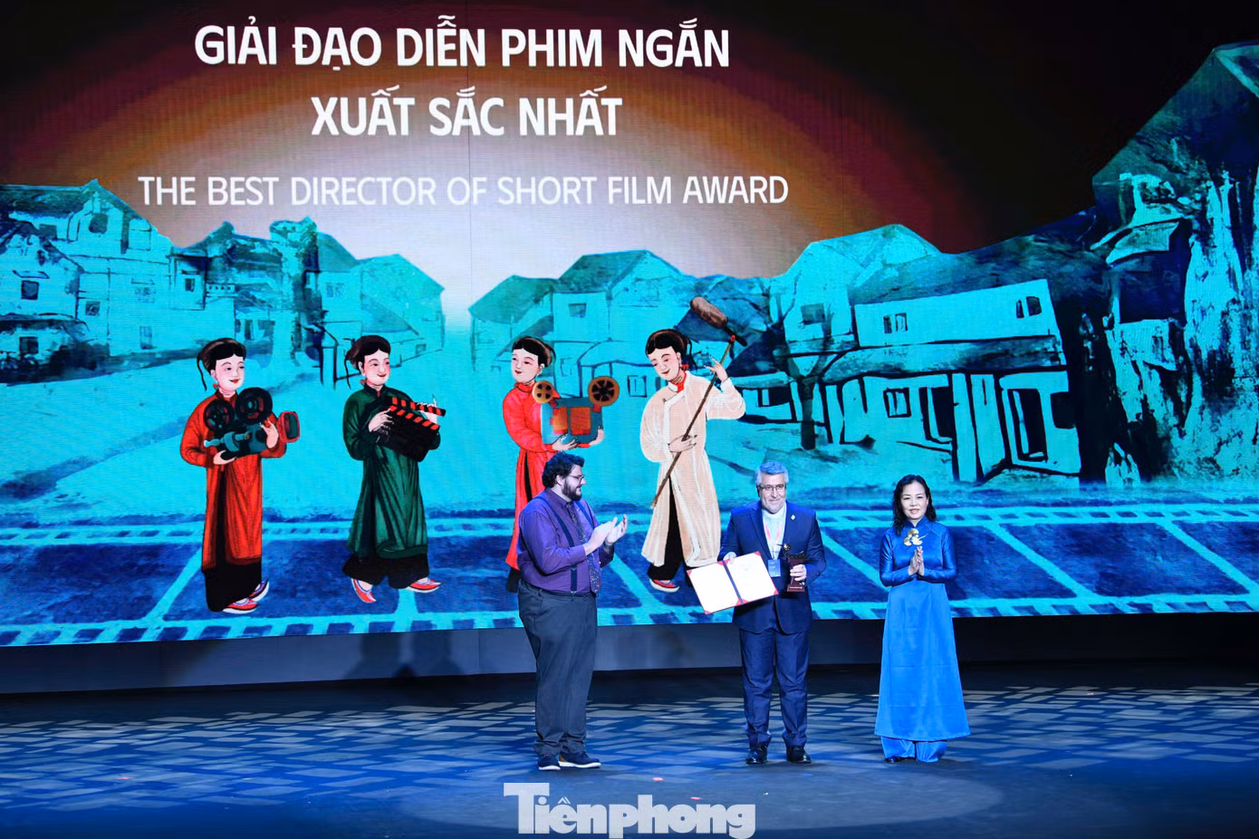 Tại Lễ bế mạc và trao giải, những hạng mục Phim ngắn xuất sắc nhất, Giải thưởng của ban giám khảo cho phim dài, Giải thưởng của ban giám khảo cho phim ngắn, Đạo diễn phim ngắn xuất sắc nhất... đã được trao cho những nhà làm phim, diễn viên xuất sắc.