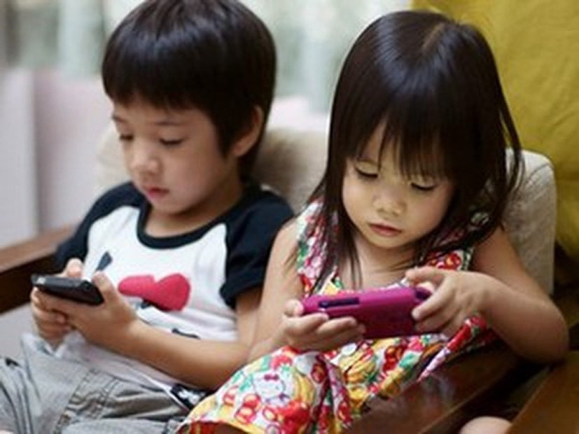 Khán giả cần tự xây dựng "bức tường lửa" để bảo vệ mình trước những nội dung xấu độc.