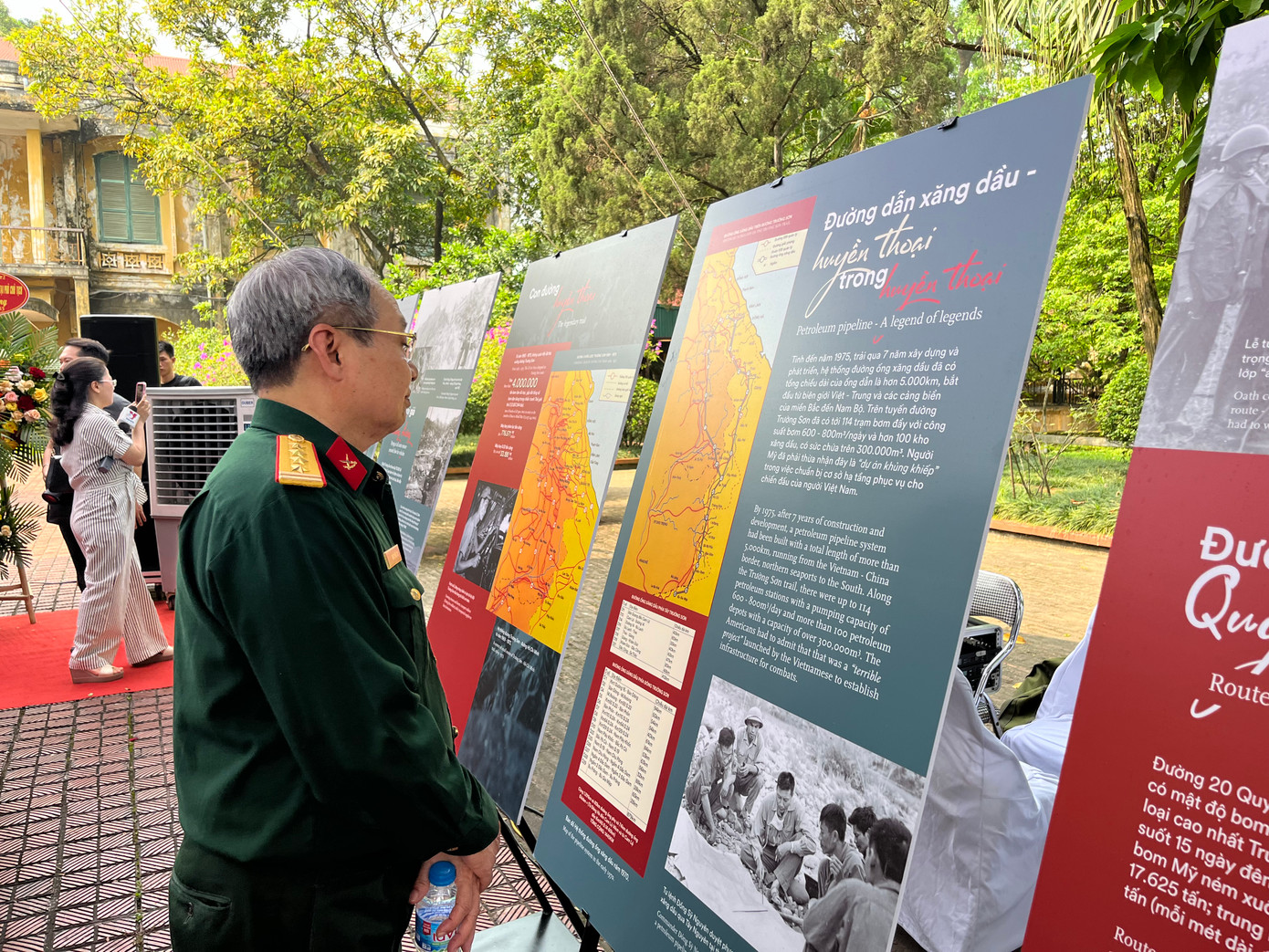 Tầm quan trọng của tuyến đường này từng được Đại tướng Võ Nguyên Giáp khẳng định: “Con đường Trường Sơn, con đường Hồ Chí Minh là một công trình vĩ đại, nói lên ý chí nghị lực, tinh thần dũng cảm và sáng tạo phi thường của dân tộc Việt Nam, quyết đem sức người sức của của hậu phương lớn chi viện cho tiền tuyến lớn, là một trong những nhân tố chiến lược có ý nghĩa quyết định, đưa cuộc kháng chiến chống Mỹ cứu nước đến thắng lợi hoàn toàn”, Đại tướng Võ Nguyên Giáp nhấn mạnh.