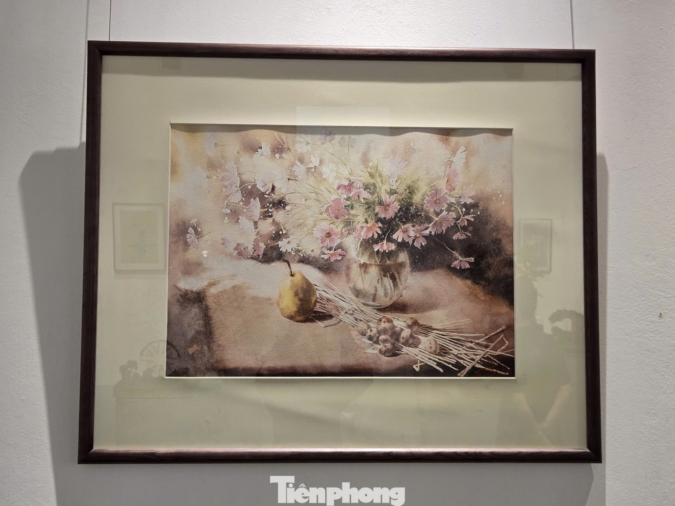 Triển lãm nghệ thuật Họa cam thảnh cảm được thực hiện nhằm huy động quyên góp vào quỹ giúp đỡ các nạn nhân chất độc màu da cam. Ảnh: Gia Linh. Triển lãm nghệ thuật Họa cam thảnh cảm được thực hiện nhằm huy động quyên góp vào quỹ giúp đỡ các nạn nhân chất độc màu da cam. Ảnh: Gia Linh.