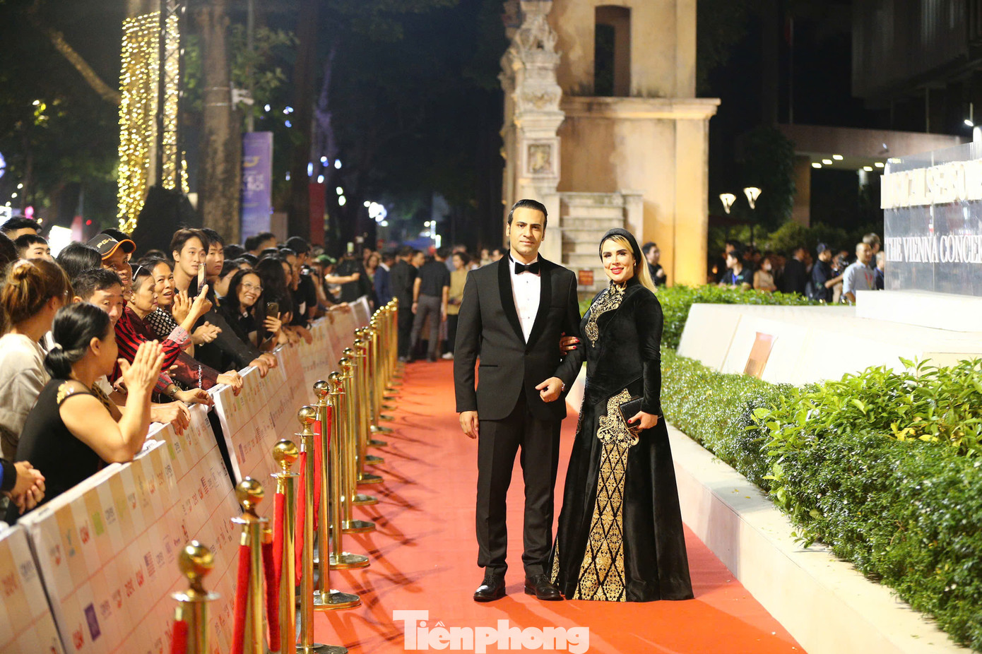 Ngoài những nghệ sĩ, thành viên đoàn làm phim Việt Nam, HANIFF 2024 quy tụ dàn giám khảo quyền lực và thành viên các đoàn làm phim quốc tế. LHP là cơ hội để giới thiệu Việt Nam như một điểm đến hấp dẫn cho các đoàn làm phim quốc tế với những bối cảnh quay độc đáo, đặc sắc.