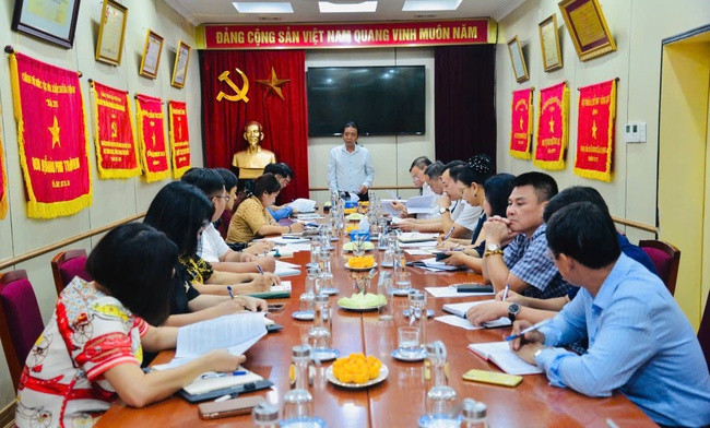 Lãnh đạo Bộ VHTTDL làm việc với đại diện các bảo tàng, khu di tích. Ảnh: Hồng Hà.