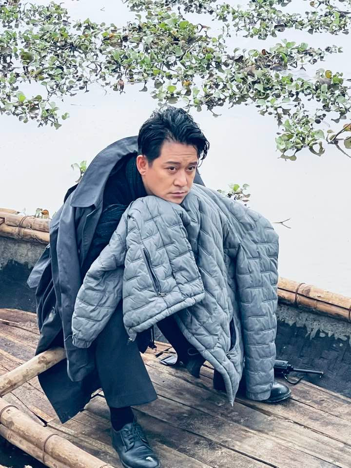 Nam ca sĩ chia sẻ khó khăn khi đóng Đào, phở và piano nhưng những trở ngại đó không thể dập tắt lửa đam mê. Nam ca sĩ chia sẻ khó khăn khi đóng Đào, phở và piano nhưng những trở ngại đó không thể dập tắt lửa đam mê.