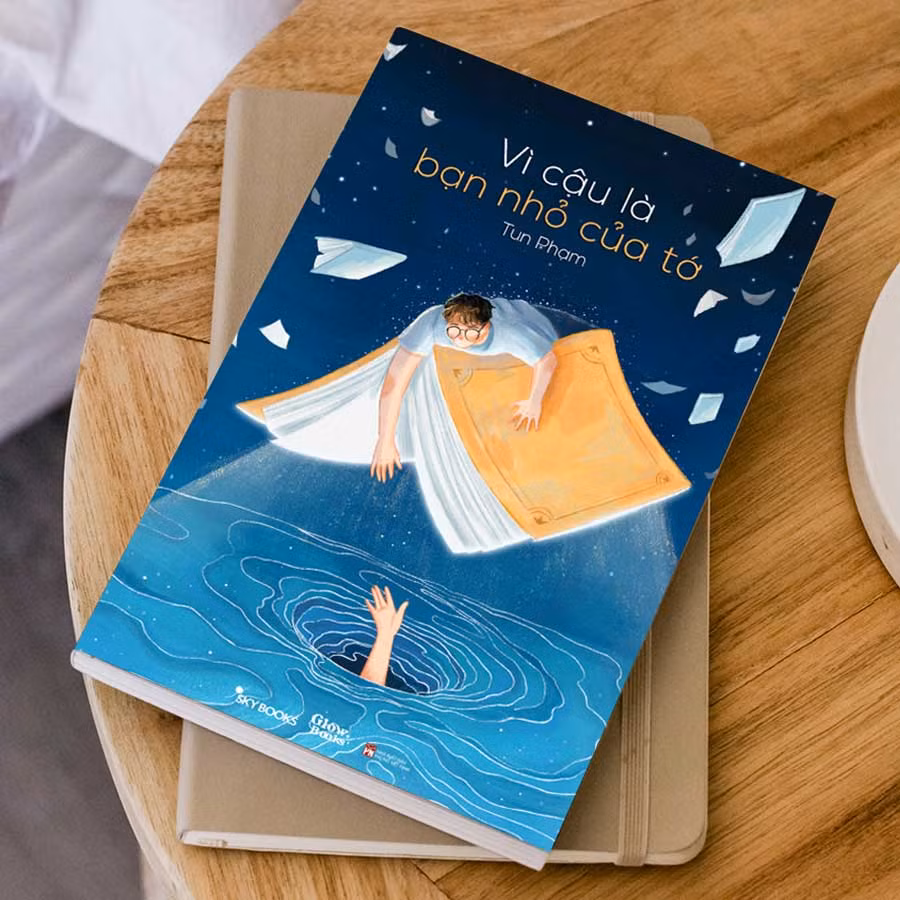 Vì cậu là bạn nhỏ của tớ do Công ty TNHH Văn hóa và Truyền thông Skybooks Việt Nam (Công ty Skybooks) và NXB Phụ nữ Việt Nam liên kết xuất bản vào tháng 11/2023. Vì cậu là bạn nhỏ của tớ do Công ty TNHH Văn hóa và Truyền thông Skybooks Việt Nam (Công ty Skybooks) và NXB Phụ nữ Việt Nam liên kết xuất bản vào tháng 11/2023.