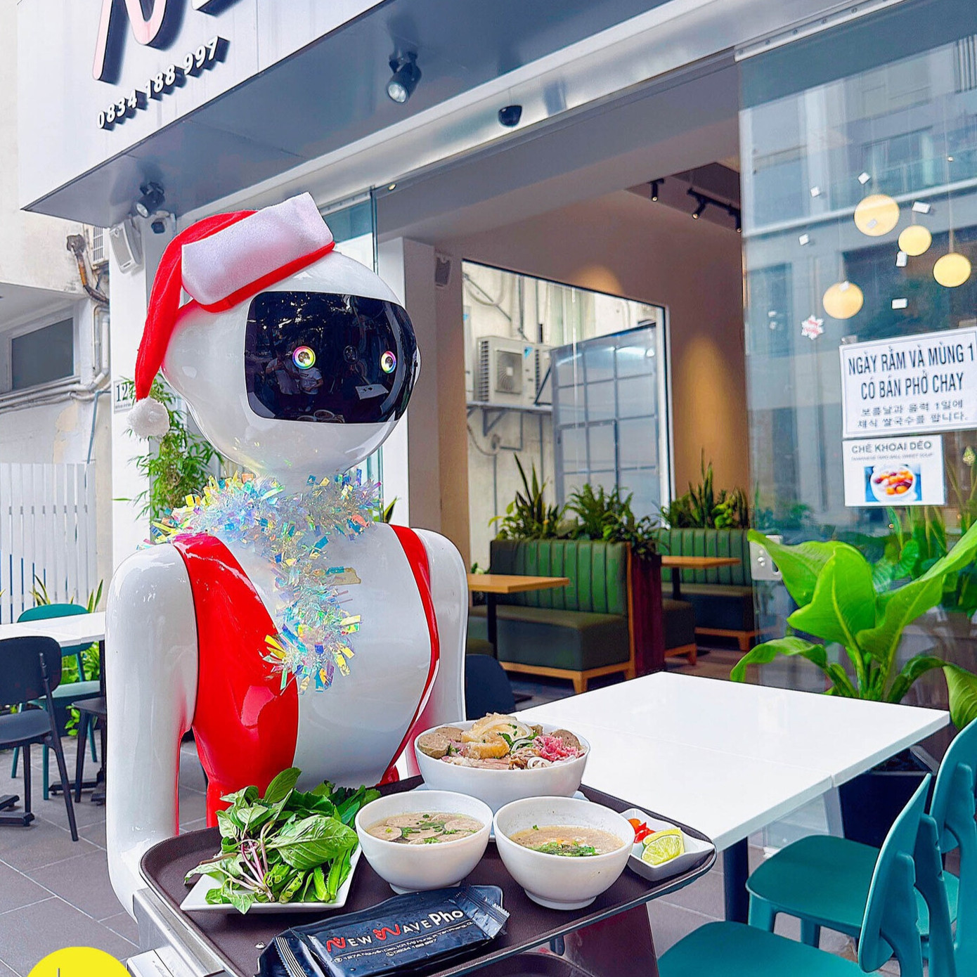 Du khách sẽ được trải nghiệm bát phở do robot nấu. Ảnh minh họa. Du khách sẽ được trải nghiệm bát phở do robot nấu. Ảnh minh họa.