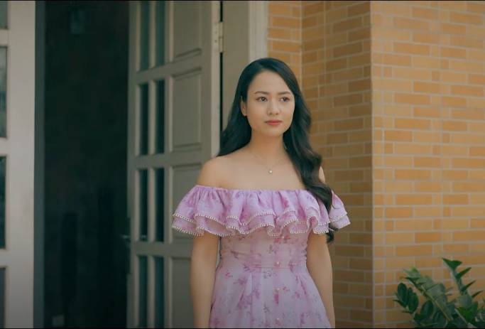 Đến cuối cùng, Hồng không thể có hạnh phúc cho riêng mình.