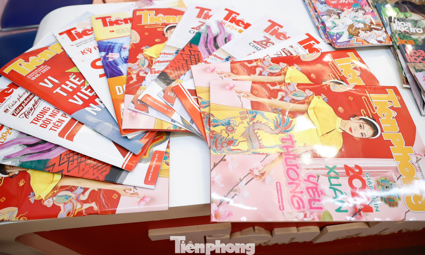 Hội báo Xuân là hoạt động chính trị, văn hóa truyền thống của giới báo chí Thủ đô, các cơ quan báo chí T.Ư và Hà Nội trao đổi nghiệp vụ, ghi nhận ý kiến, phản hồi của công chúng báo chí và bạn xem truyền hình.