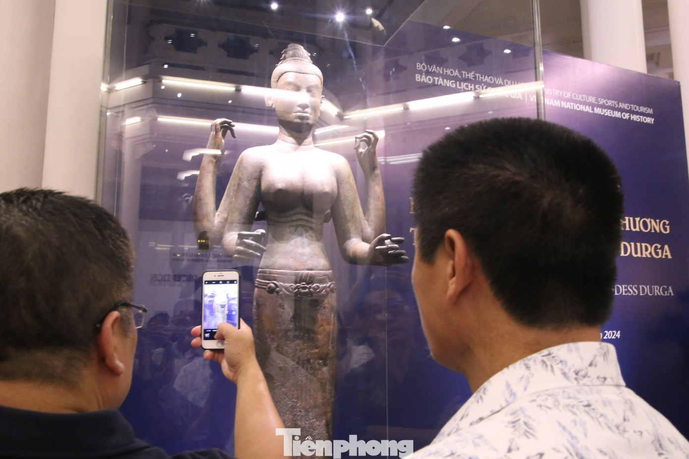 Đây là hiện vật quý hiếm có thể khối lớn, niên đại sớm và hiện trạng còn tương đối hoàn chỉnh.