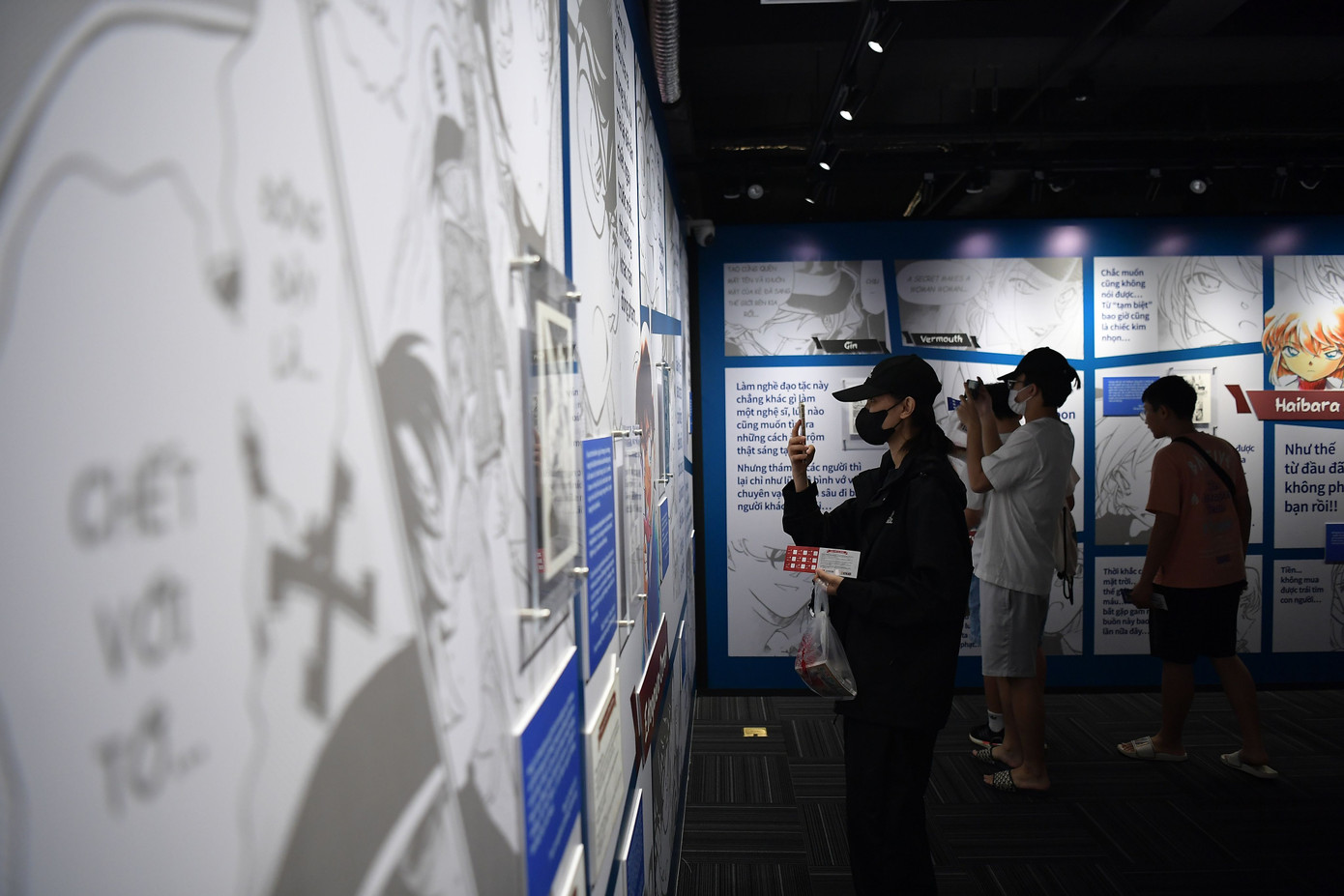 Bắt đầu được đăng dài kỳ trên Tuần san Shonen Sunday của NXB Shogakukan từ 1/1994, đến nay Thám tử lừng danh Conan (nguyên tác: Gosho Aoyama) đánh dấu cột mốc 30 năm ra đời, trở thành bộ truyện được yêu thích trên toàn thế giới.