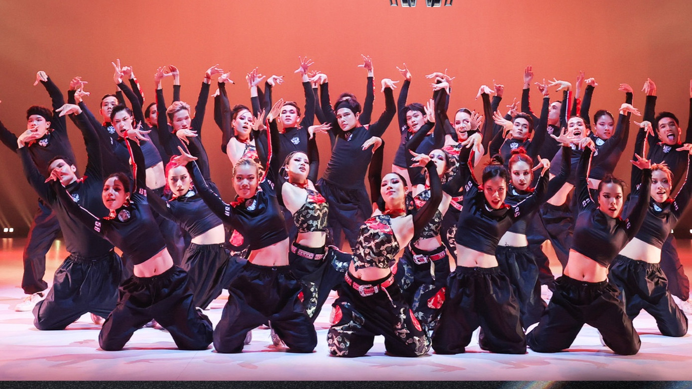 Vòng Chung kết có sự tham gia của 3 đội HanoiXGirls, F.E.D và So Fire.