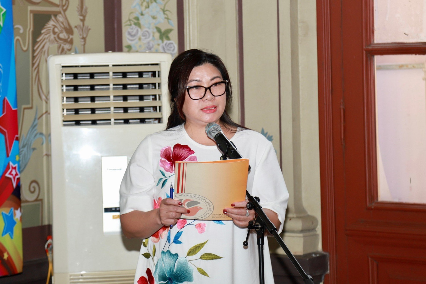 NSƯT Cao Ngọc Ánh - Phó Giám đốc Nhà hát Tuổi trẻ cho biết đội ngũ sáng tạo luôn phải cập nhật, học hỏi xu hướng thế giới.