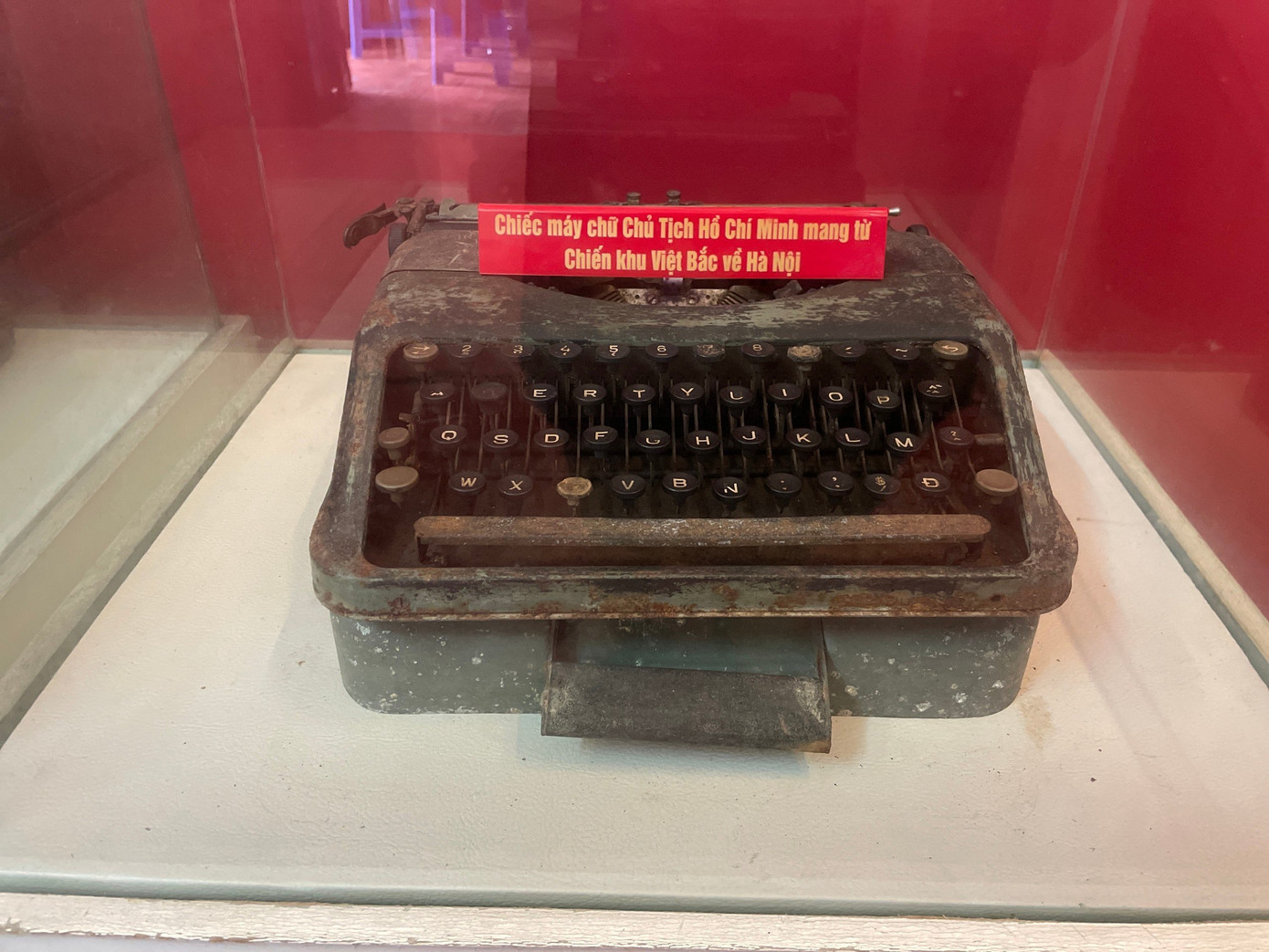 Lần thứ hai Bác Hồ ghé thăm nhà cụ Nguyễn Thị An vào năm 1946. Tại đây, Chủ tịch Hồ Chí Minh đã có buổi làm việc với cán bộ xã Phú Thượng và cán bộ quận Lãng Bạc để chuẩn bị cho cuộc kháng chiến chống Pháp lâu dài.