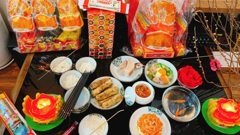 Không nên dâng tiền âm phủ khi làm lễ cúng ông Công ông Táo.