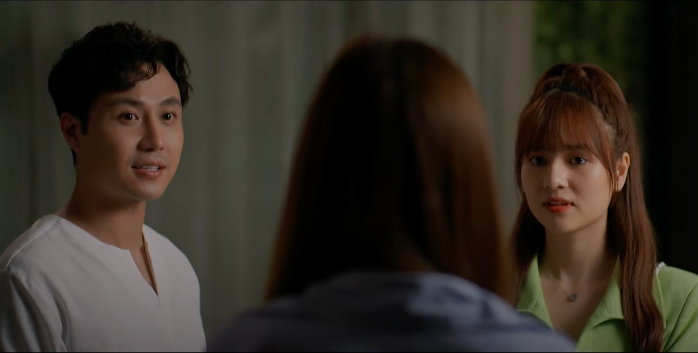 Lan (Maya) đã phát hiện ra bí mật của vợ chồng em trai chỉ sau vài ngày ở chung.