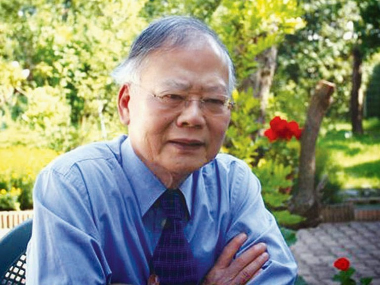 GS. Cao Huy Thuần trút hơi thở cuối cùng lúc 4h26 sáng 8/7 (giờ Việt Nam) tại Pháp.